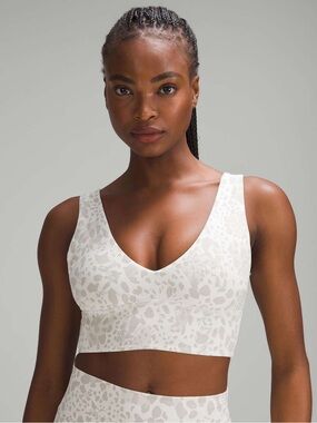 Lululemon Align V-NECK Sports Bra Womens 4 Cheetah Camo Antique White Athleisure